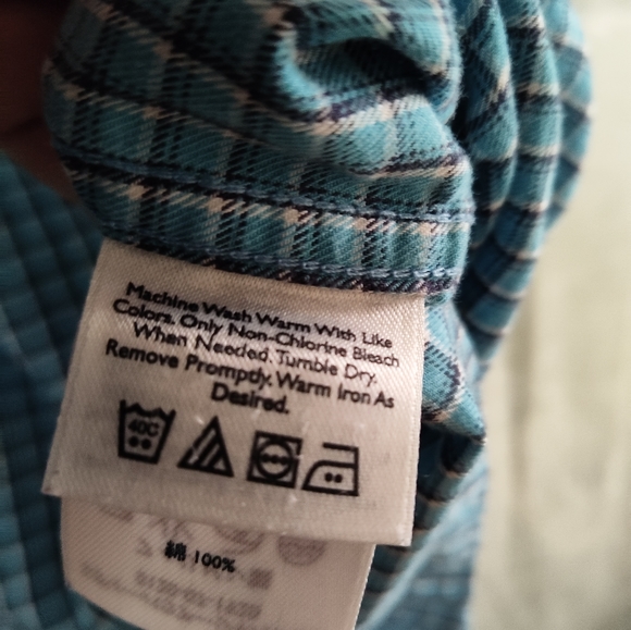 Eddie Bauer relaxed fit plaid Cotton shirt - Picture 4 of 4